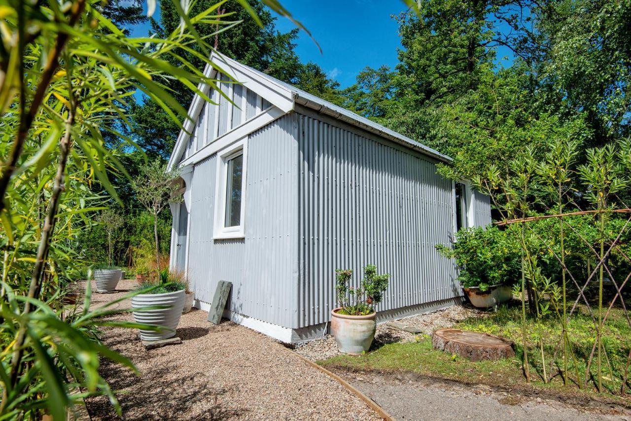Tin Cabin In Peaceful Angus Glen Glenogil Exterior foto